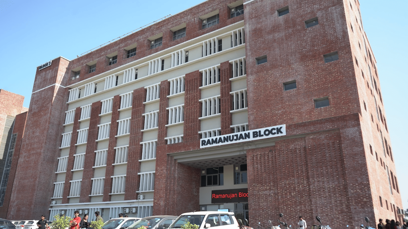 CGC University, Mohali Academic Building and Auditorium photo 9